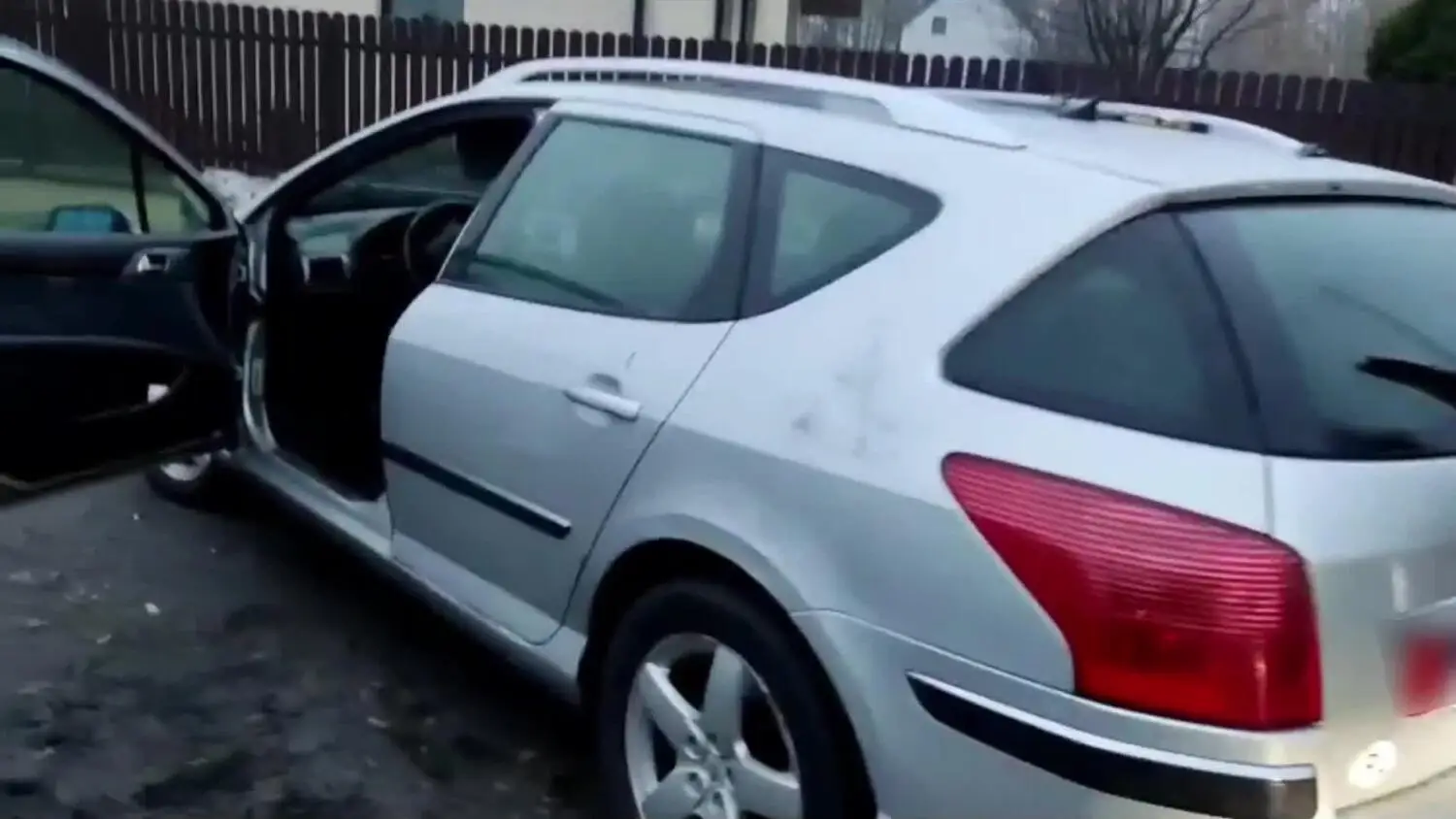 Policja zatrzymała pirata drogowego, który uciekał miejskimi ulicami